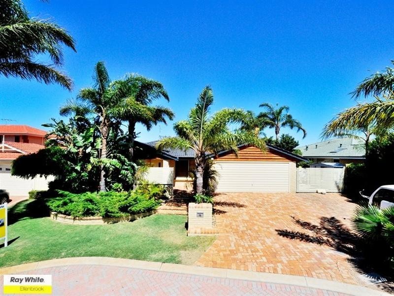 16 Bainbridge Mews, Currambine WA 6028