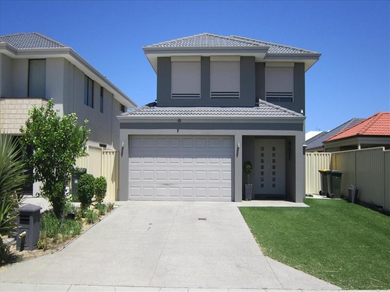 84 Bethwyn Circuit, Madeley WA 6065