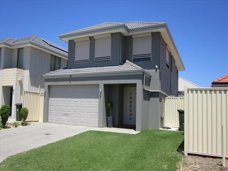 84 Bethwyn Circuit, Madeley WA 6065