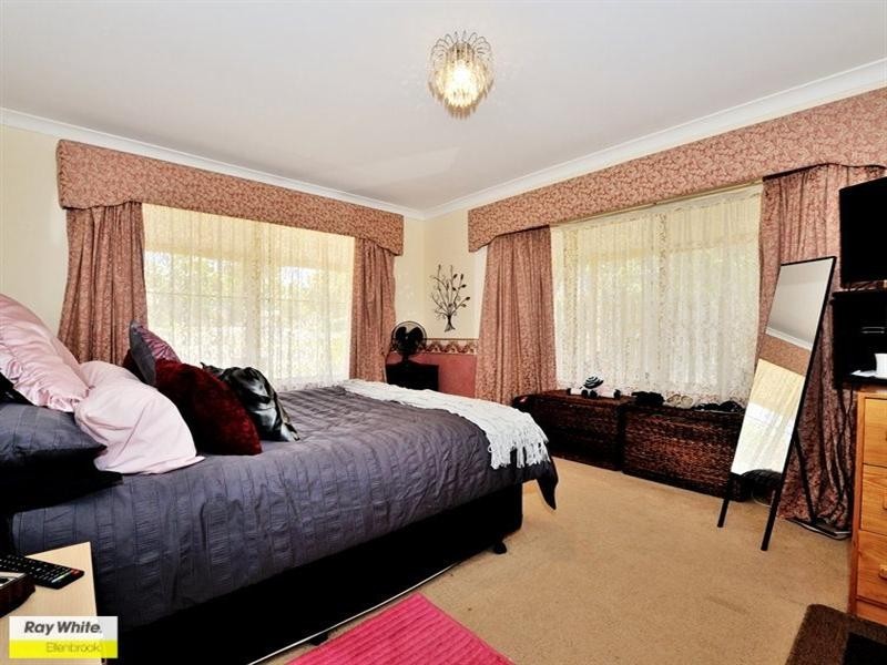 36 Parrotbush Crescent, Ellenbrook WA 6069