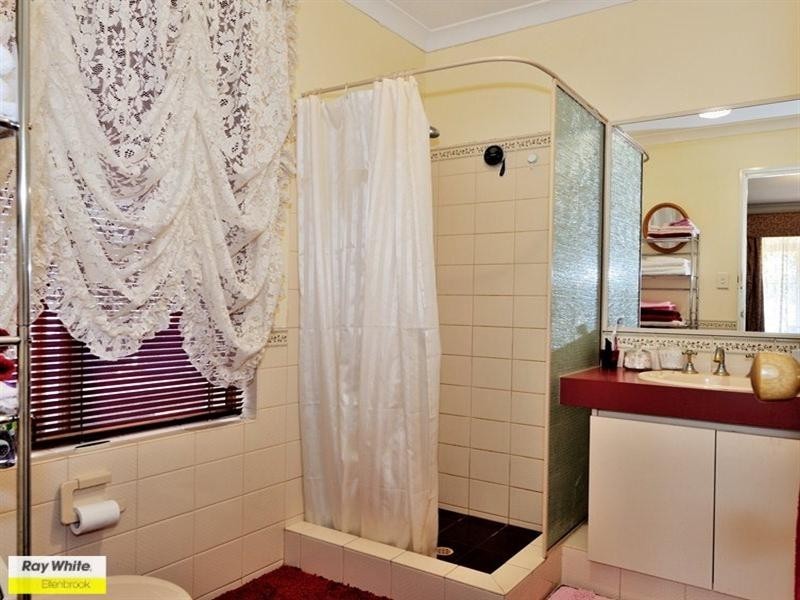 36 Parrotbush Crescent, Ellenbrook WA 6069