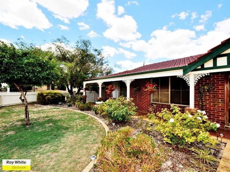 36 Parrotbush Crescent, Ellenbrook WA 6069