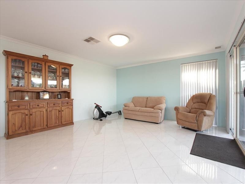 7 Tuross Way, Ellenbrook WA 6069