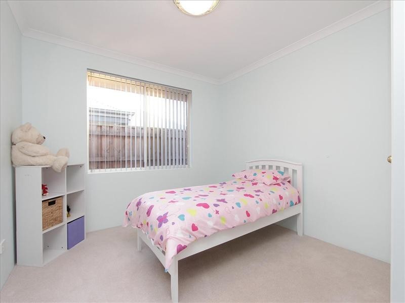 7 Tuross Way, Ellenbrook WA 6069