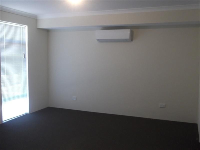 45 Pierre Bend, Ellenbrook WA 6069