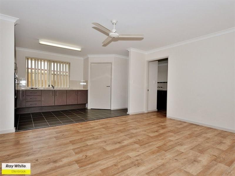 1/11 Castleferm Street, Ellenbrook WA 6069