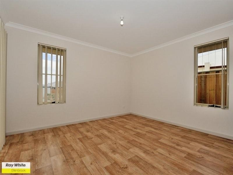 1/11 Castleferm Street, Ellenbrook WA 6069