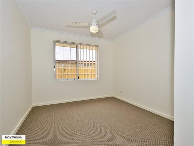 2/11 Castlefern Street, Ellenbrook WA 6069