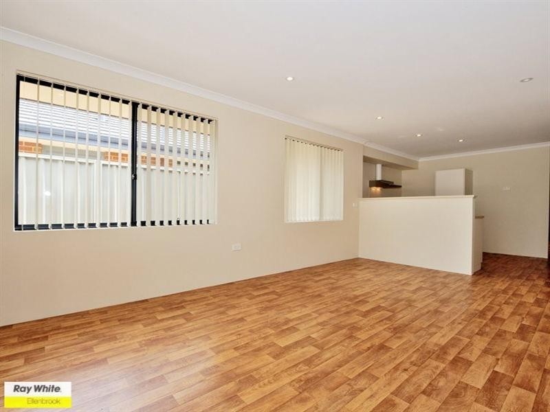 Unit 3/4 Tickner Parade, Ellenbrook WA 6069