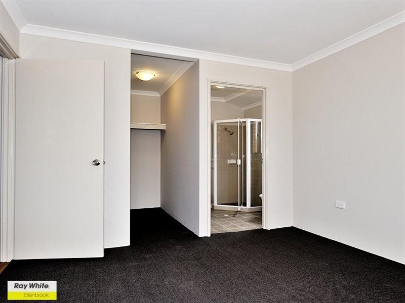 Unit 1/4 Tickner Parade, Ellenbrook WA 6069