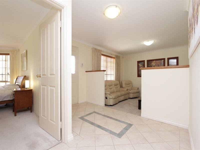 14 Dawnview Rise, Ellenbrook WA 6069