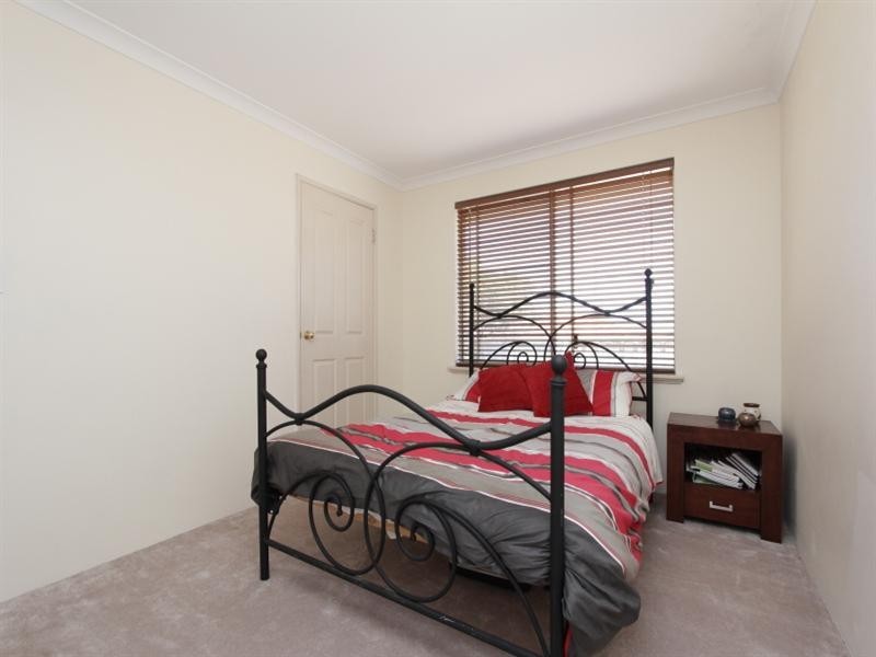 14 Dawnview Rise, Ellenbrook WA 6069