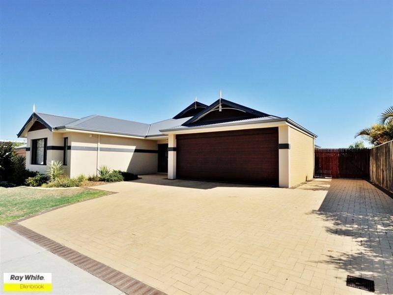 35 Birkett Circle, Ellenbrook WA 6069