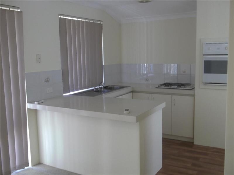 2/25 John Street, Midland WA 6056