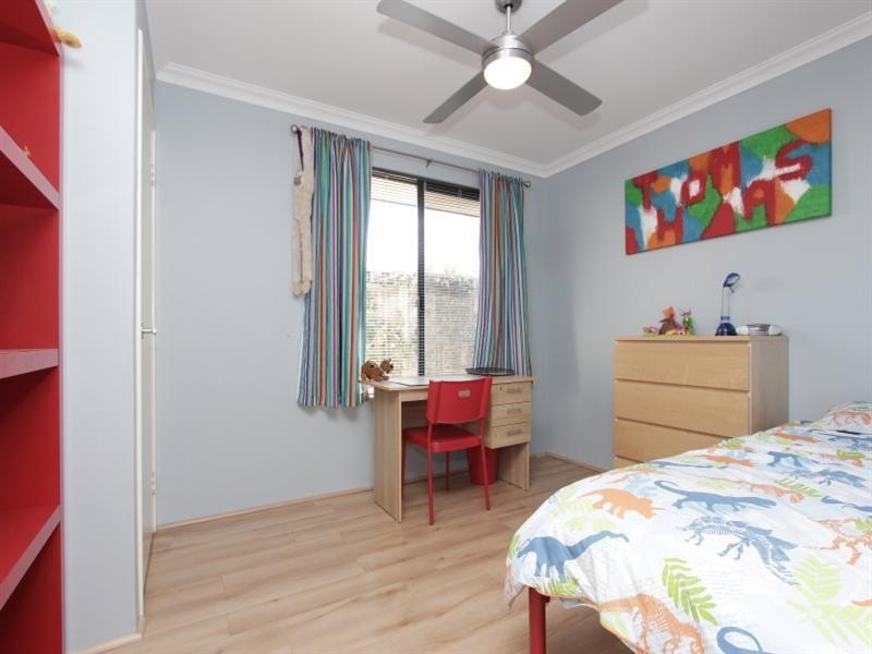 25 Farmaner Parkway, Ellenbrook WA 6069