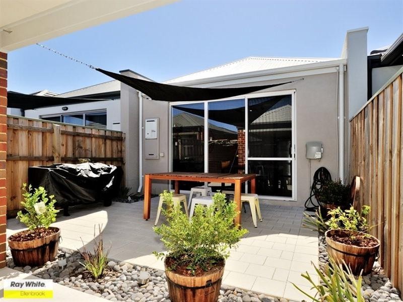 67 Stanbury Crescent, Ellenbrook WA 6069