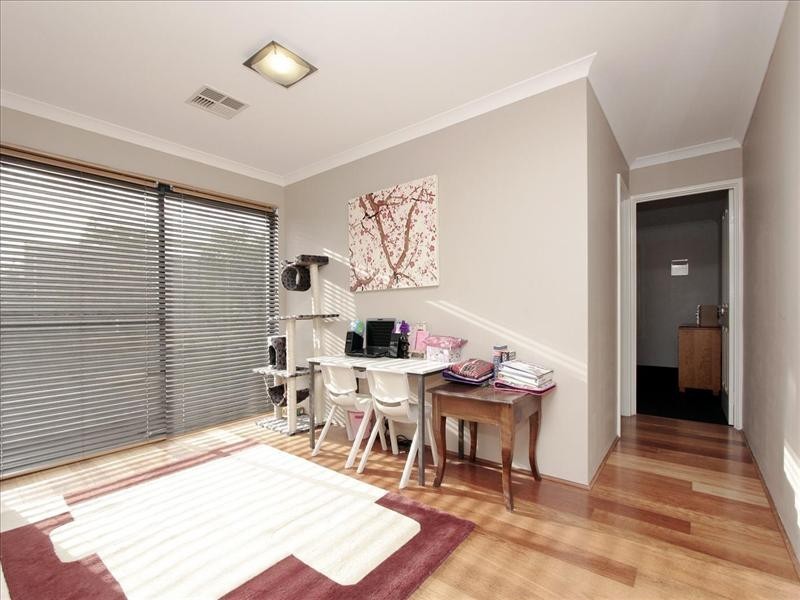 49 Birkett Circle, Ellenbrook WA 6069