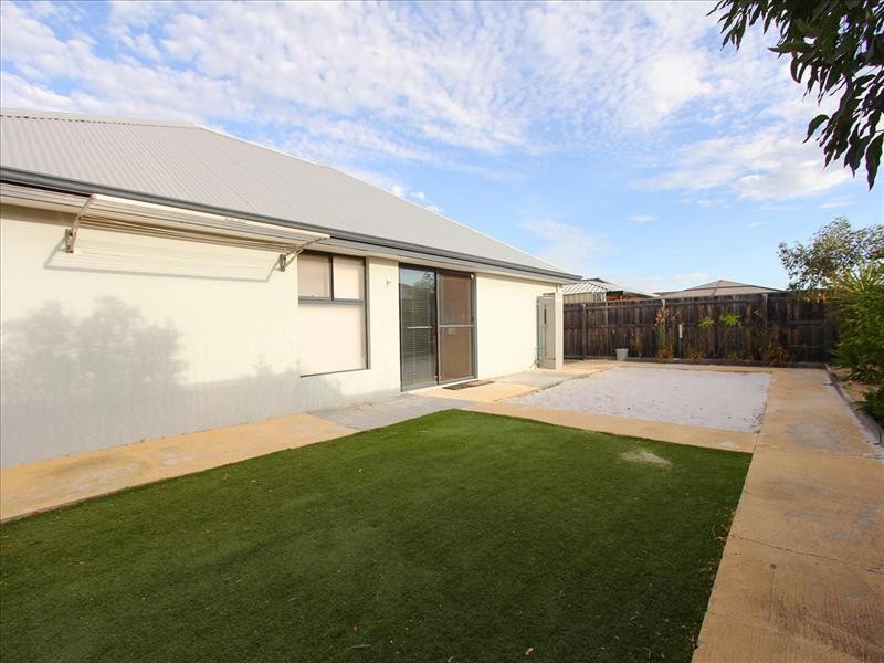 49 Birkett Circle, Ellenbrook WA 6069