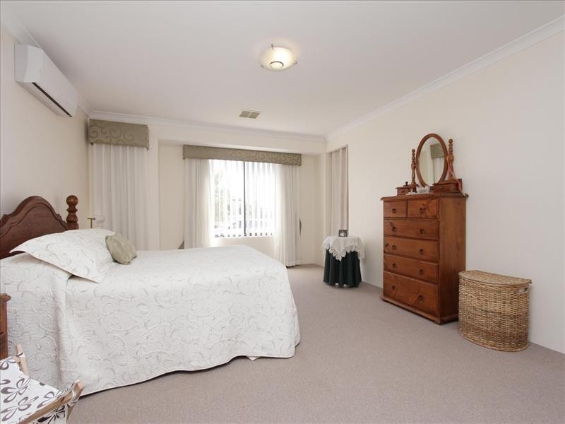 111 Granesse Drive, Ellenbrook WA 6069