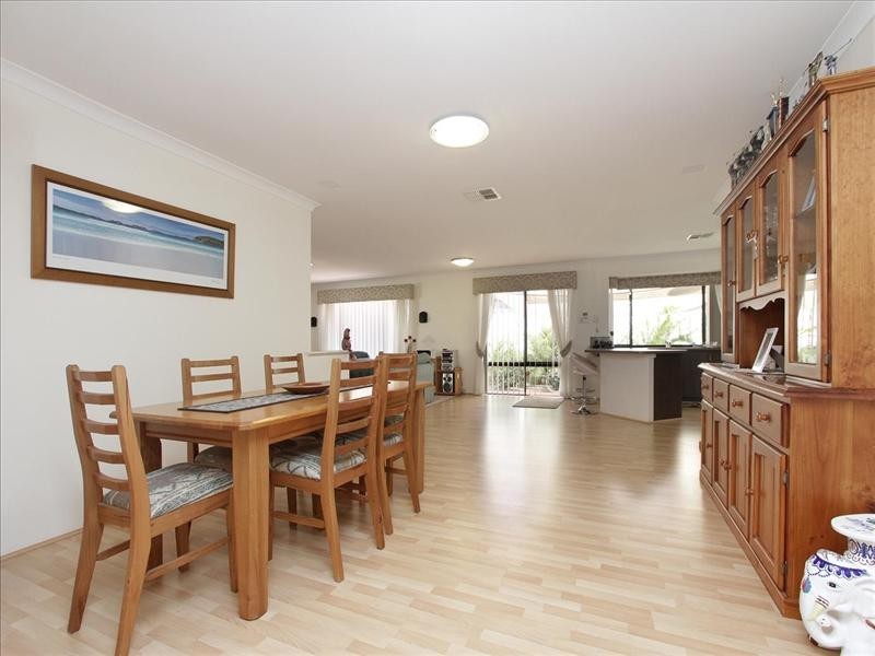 111 Granesse Drive, Ellenbrook WA 6069