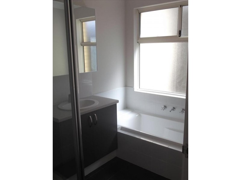 62 Tapioca Drive, Aveley WA 6069