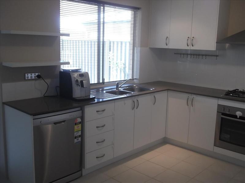 62 Tapioca Drive, Aveley WA 6069