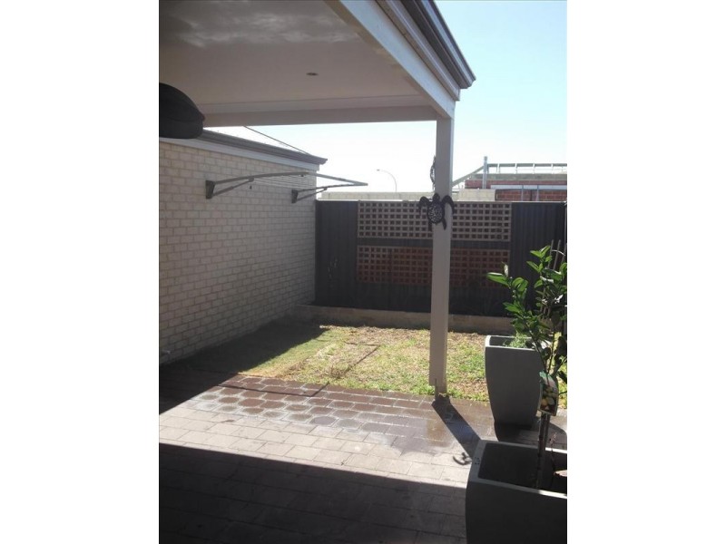 62 Tapioca Drive, Aveley WA 6069