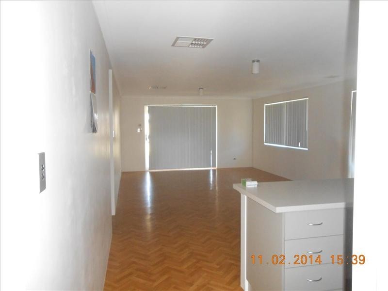 22 Elmridge Parkway, Ellenbrook WA 6069