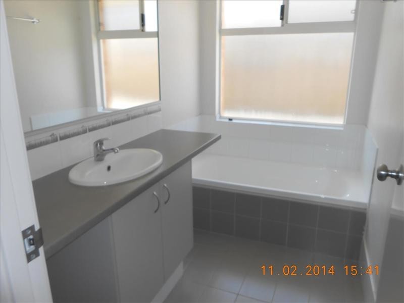 22 Elmridge Parkway, Ellenbrook WA 6069