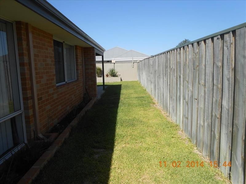 22 Elmridge Parkway, Ellenbrook WA 6069