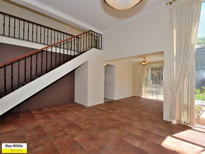 2 Merlot Court, The Vines WA 6069