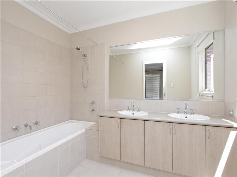 28 Brookmount Drive, Ellenbrook WA 6069