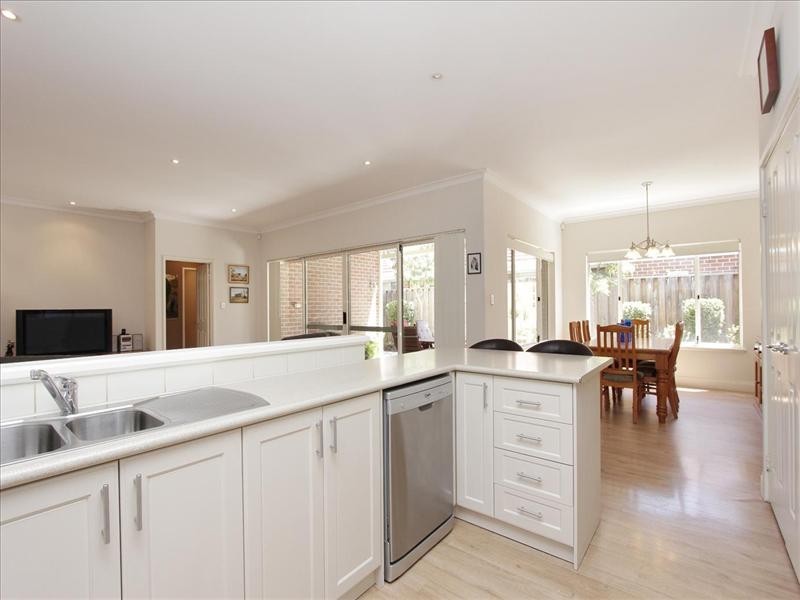 28 Brookmount Drive, Ellenbrook WA 6069