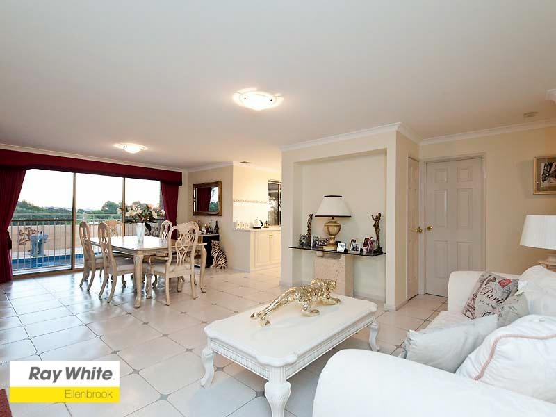 221 Vines Avenue, The Vines WA 6069