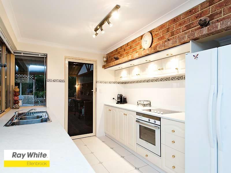 221 Vines Avenue, The Vines WA 6069