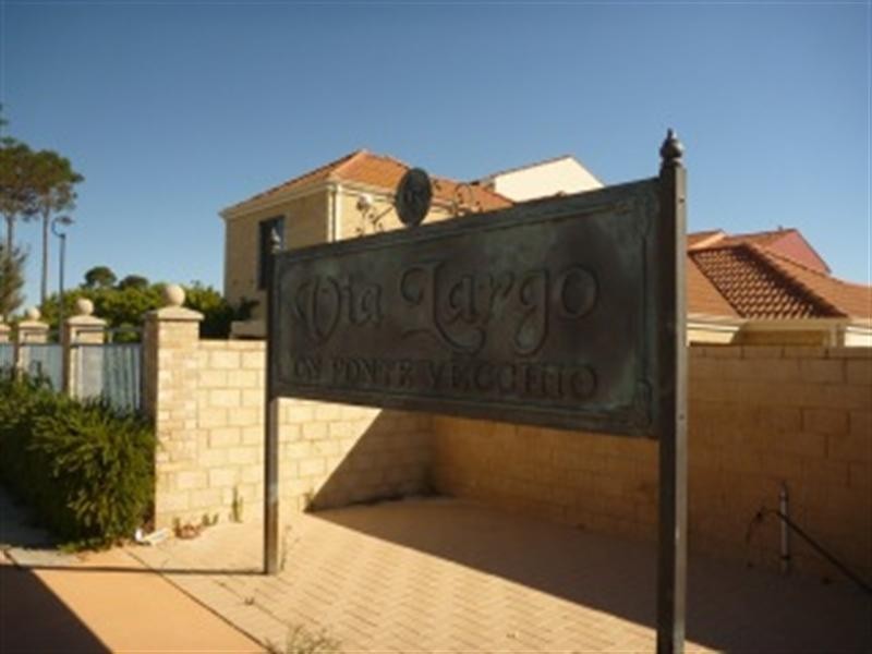 7/63 Ponte Vecchio Boulevard, Ellenbrook WA 6069