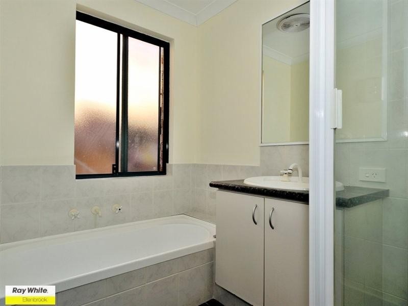 2/63 Ponte Vecchio Boulevard, Ellenbrook WA 6069