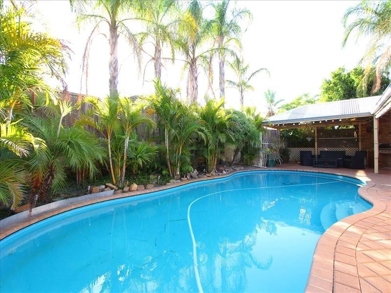 15 Pinea Turn, Ellenbrook WA 6069
