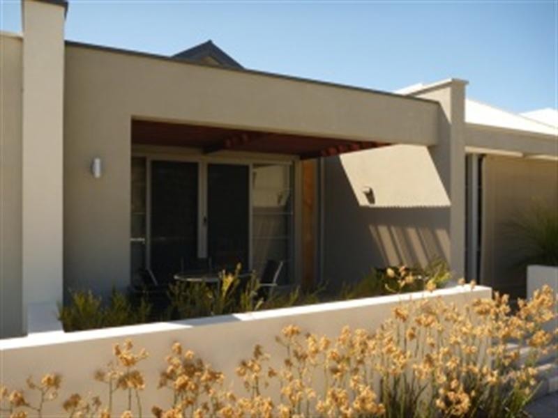 7 Liten Lane, Ellenbrook WA 6069