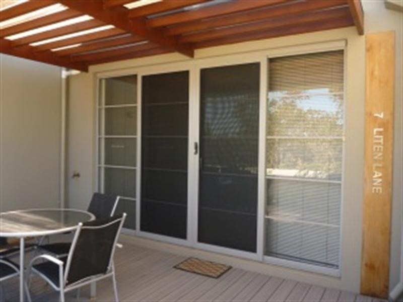 7 Liten Lane, Ellenbrook WA 6069