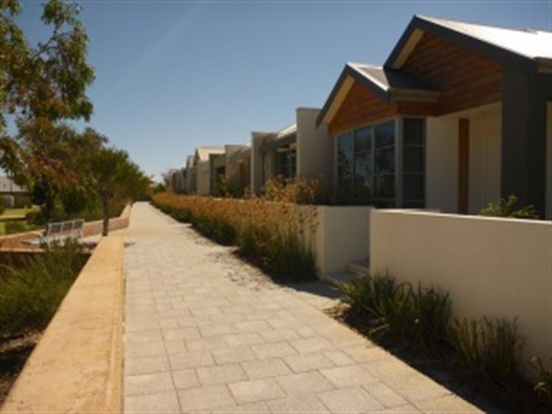 7 Liten Lane, Ellenbrook WA 6069