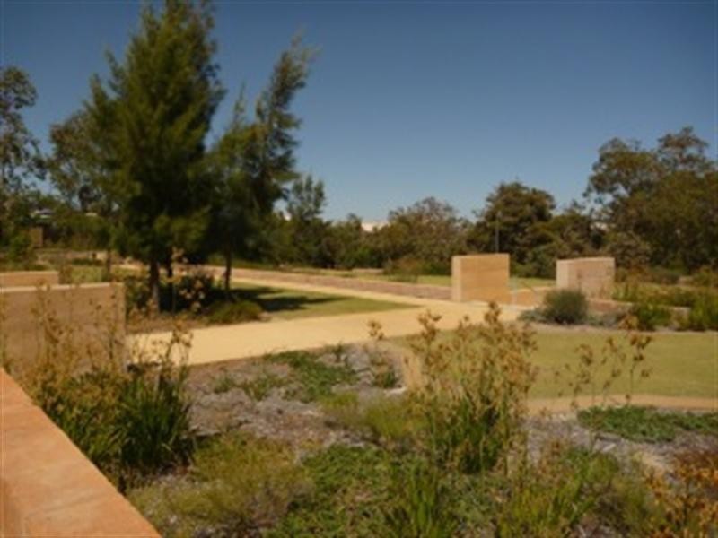 7 Liten Lane, Ellenbrook WA 6069