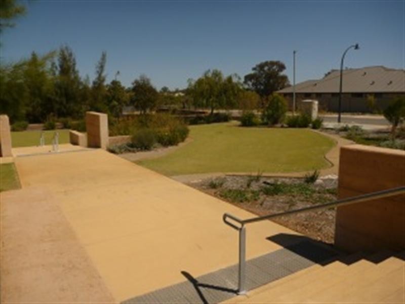 7 Liten Lane, Ellenbrook WA 6069