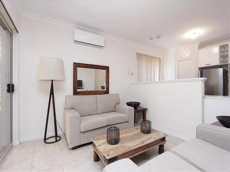 11 Solanum Court, Ellenbrook WA 6069