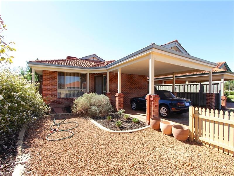 11 Solanum Court, Ellenbrook WA 6069