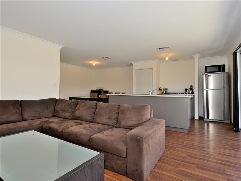 47 Stanbury Crescent, Ellenbrook WA 6069