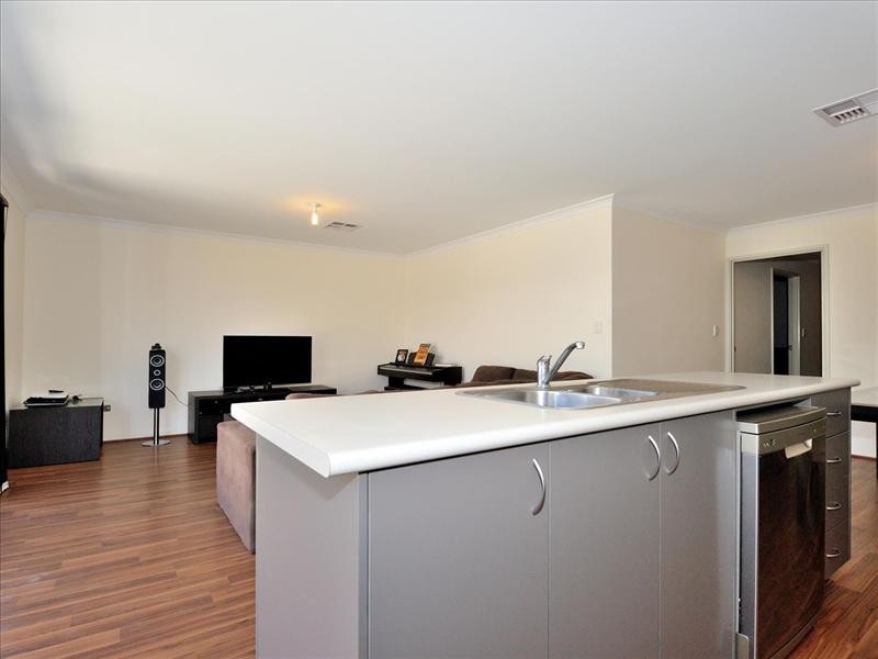 47 Stanbury Crescent, Ellenbrook WA 6069