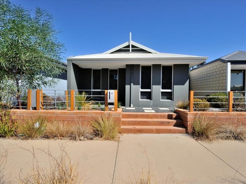 47 Stanbury Crescent, Ellenbrook WA 6069