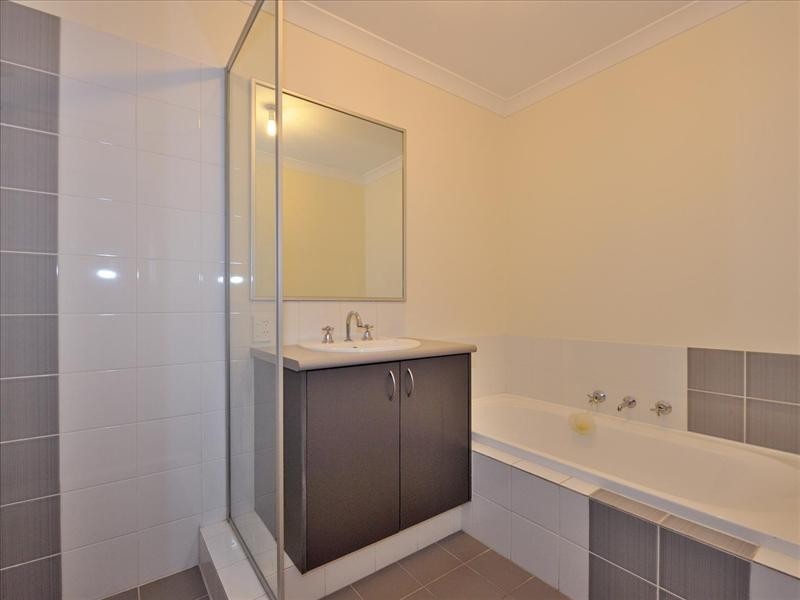 47 Stanbury Crescent, Ellenbrook WA 6069