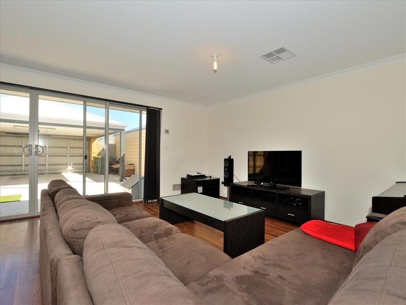 47 Stanbury Crescent, Ellenbrook WA 6069